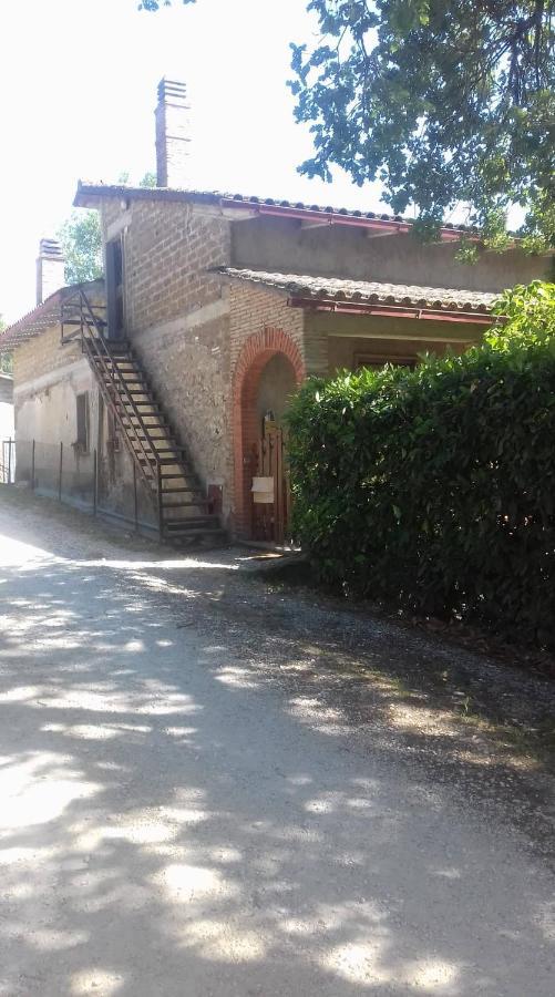 Lugnano in TeverinaLa Casa Di Lili别墅 外观 照片